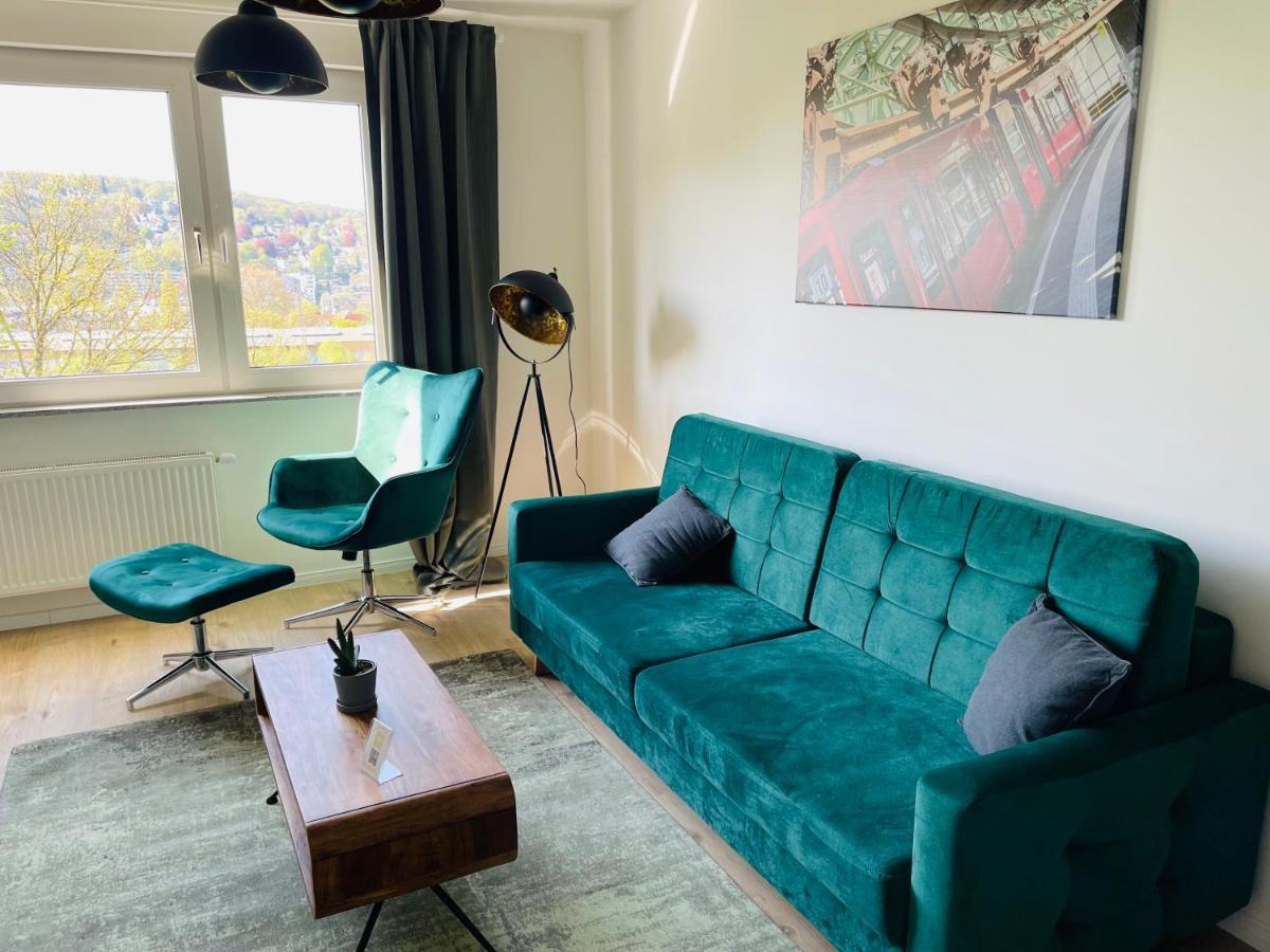 Modern * Zentral * Netflix * Arbeitsplatz Apartment Wuppertal Exterior foto